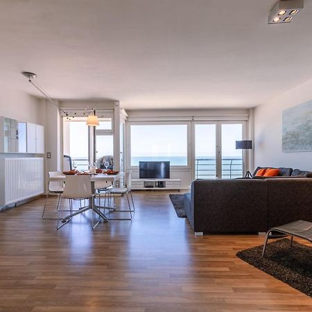 Excellent Southern Furnished Apartment With Beautiful Sea View Nieuwpoort Exterior foto